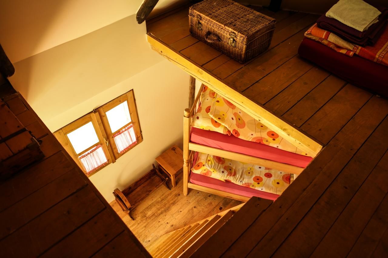 Комплексы для отдыха с коттеджами/бунгало GRAB ethno village and camp Šćepan-Polje