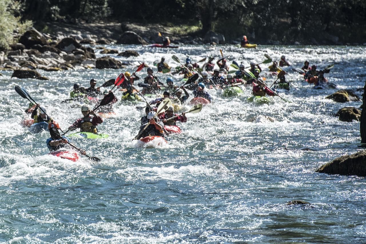Комплексы для отдыха с коттеджами/бунгало GRAB ethno village and camp Šćepan-Polje