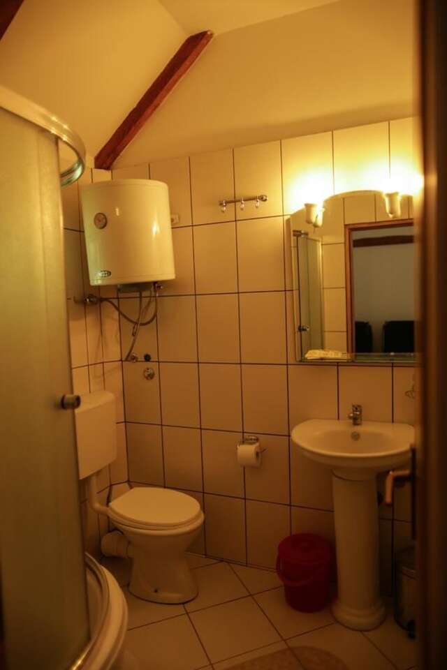 Комплексы для отдыха с коттеджами/бунгало GRAB ethno village and camp Šćepan-Polje-39